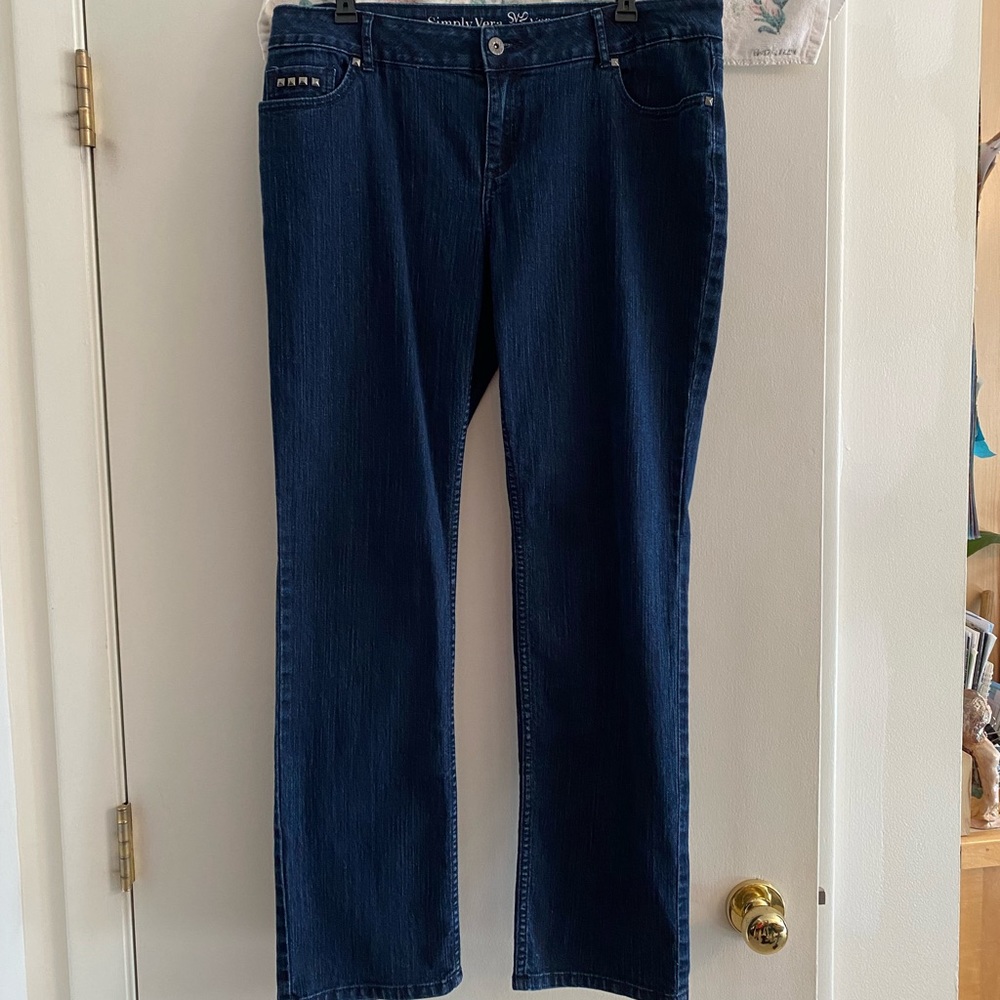 Simply vera vera Wang straight leg jeans size 12